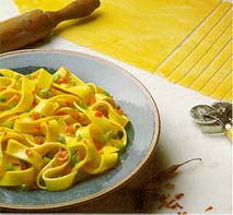 Pasta di Granturco con Peperoncino e Pomodoro