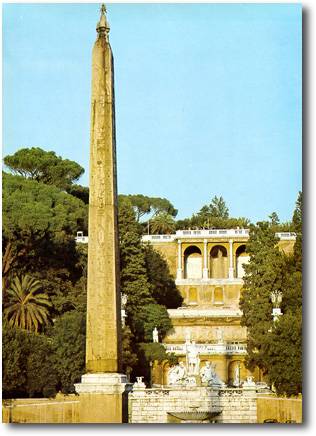 Roma l'obelisco Flaminio di piazza del Popolo