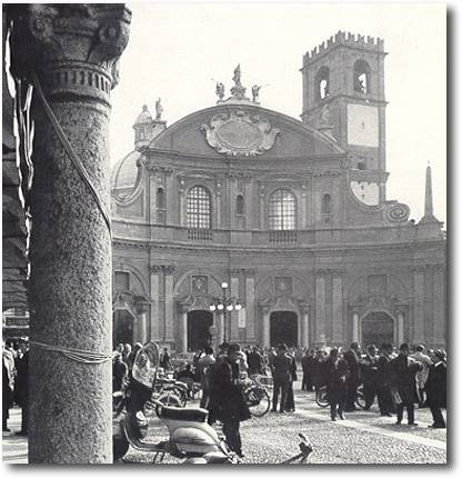 Vigevano Duomo e piazza Ducale