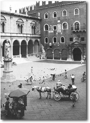 Verona piazza dei Signori